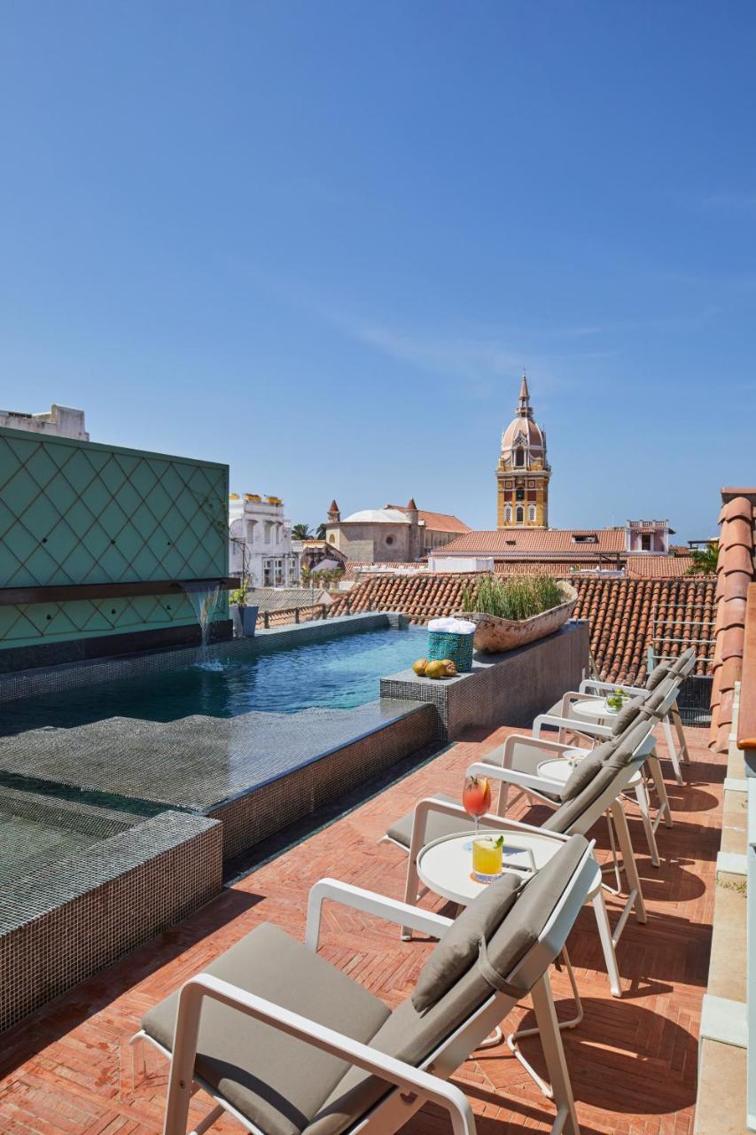 Hotel Boutique Casona Del Colegio Cartagena  Exterior foto Rooftop pool at Hotel Casa 1038
